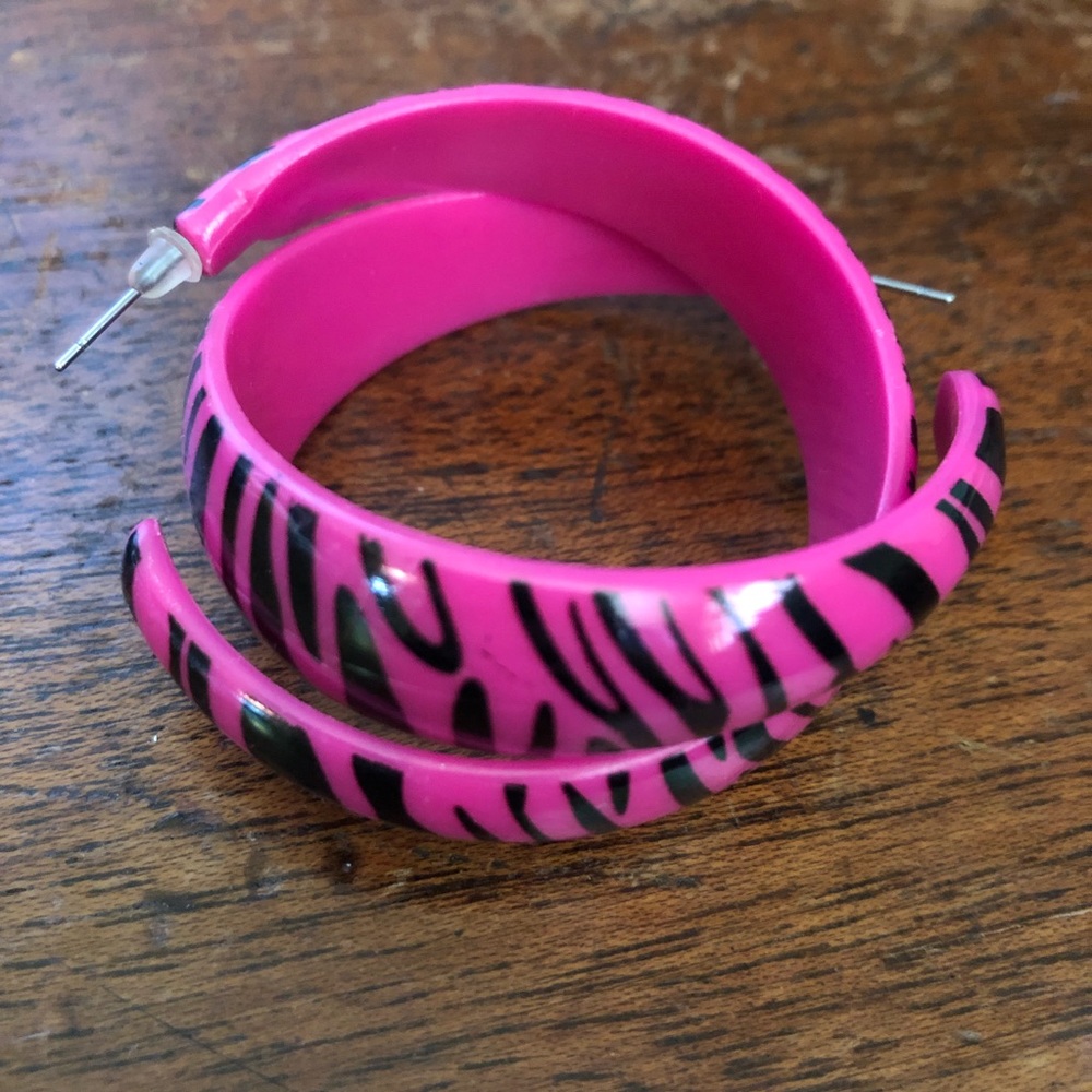Bright coloured hoops - Picture 7 of 7
